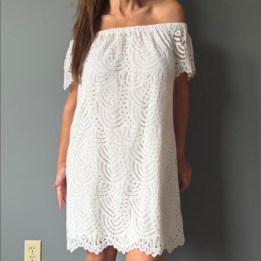 Lilly Pulitzer White Lace Detail Top